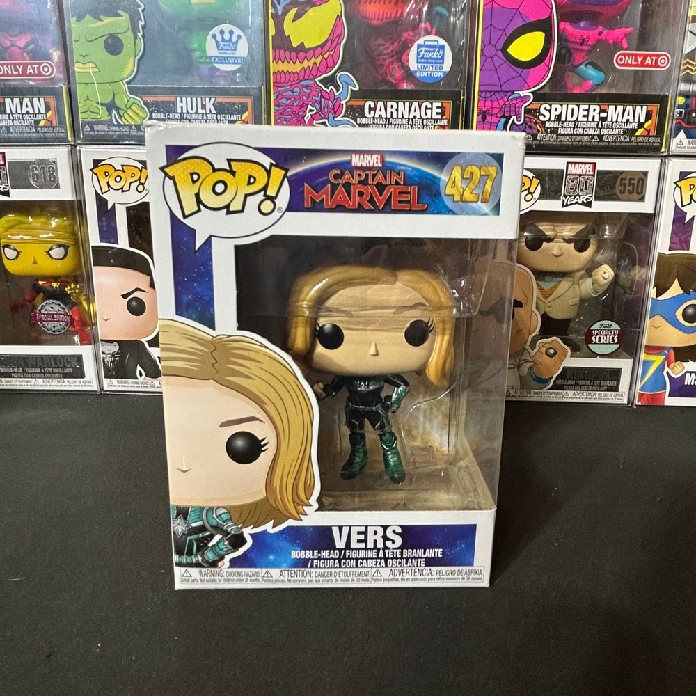 Funko Pop Marvel Captain Marvel Vers 427 Vinyl Bobble-Head Figure MCU Starforce